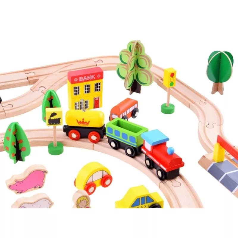 Traseu din lemn Kids Toyland, cu masinute si accesorii, 80 piese 5