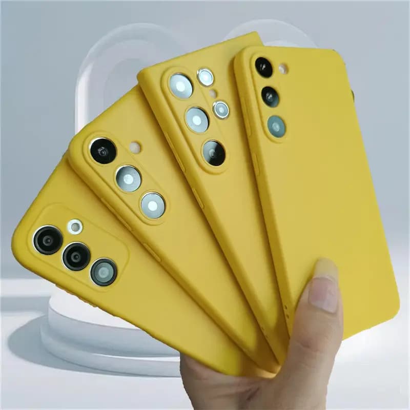Husa Samsung Galaxy S24 Ultra, Luxury Silicone, catifea in interior, protectie camere, galbena 2