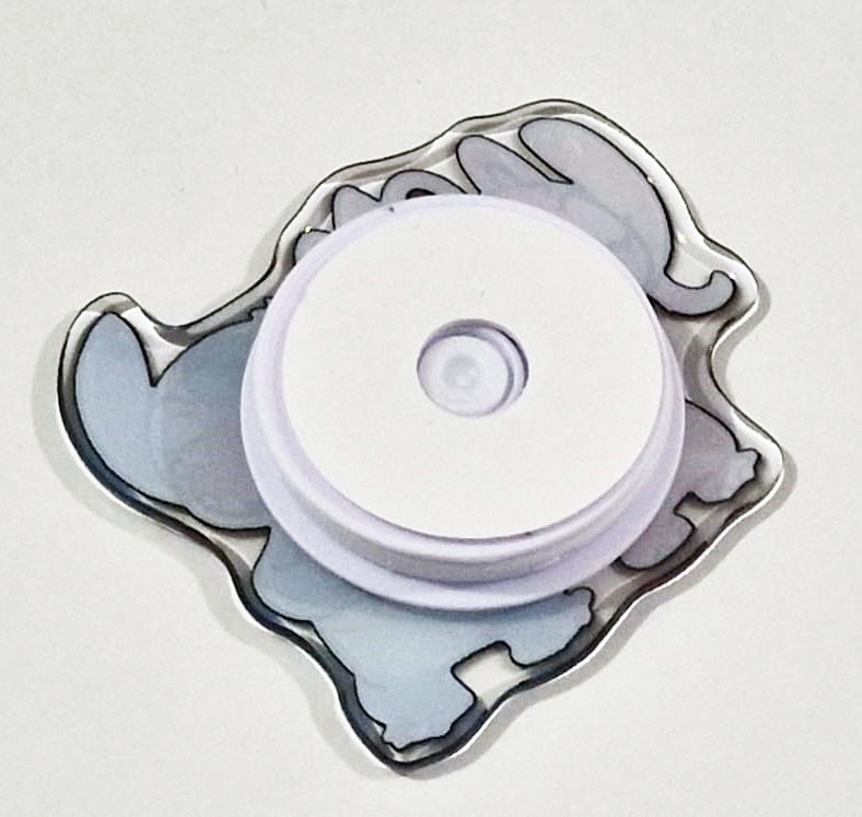 Suport telefon mobil tip popsocket, model Stitch si prietenul lui 4