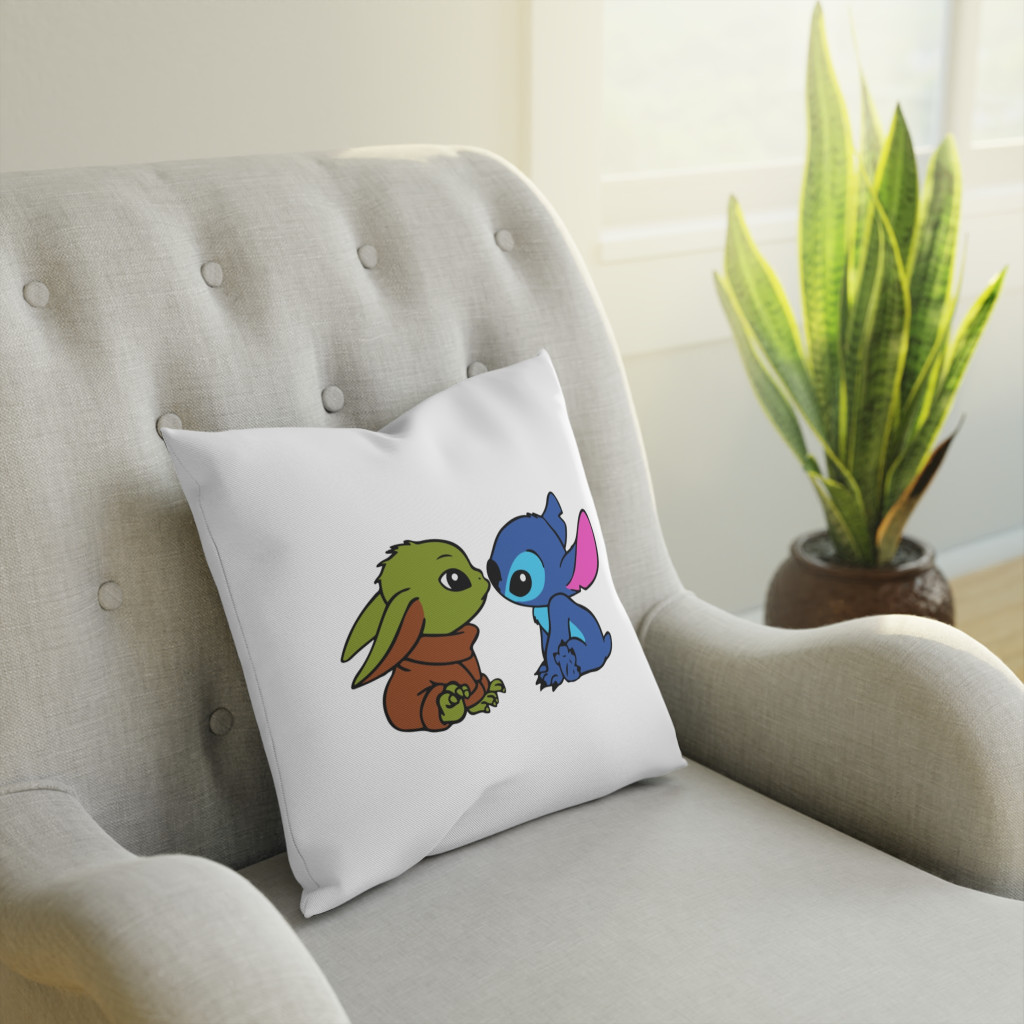 Perna decorativa personalizata, 40 x 40 cm, alba, mata, husa detasabila, model 1 2