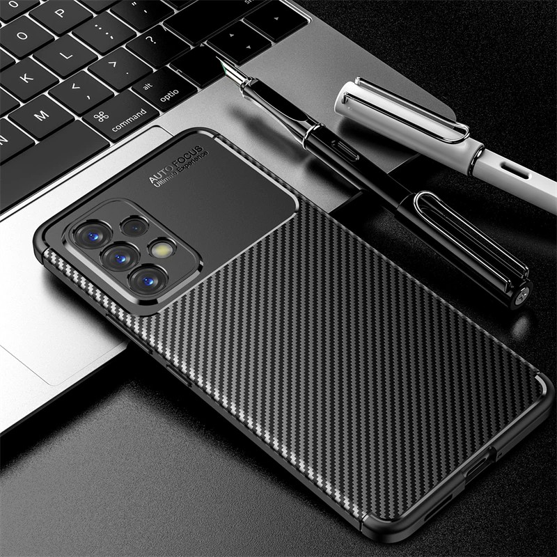Husa Carbon Fiber pentru Samsung Galaxy A33 5G, aspect carbon, neagra 4