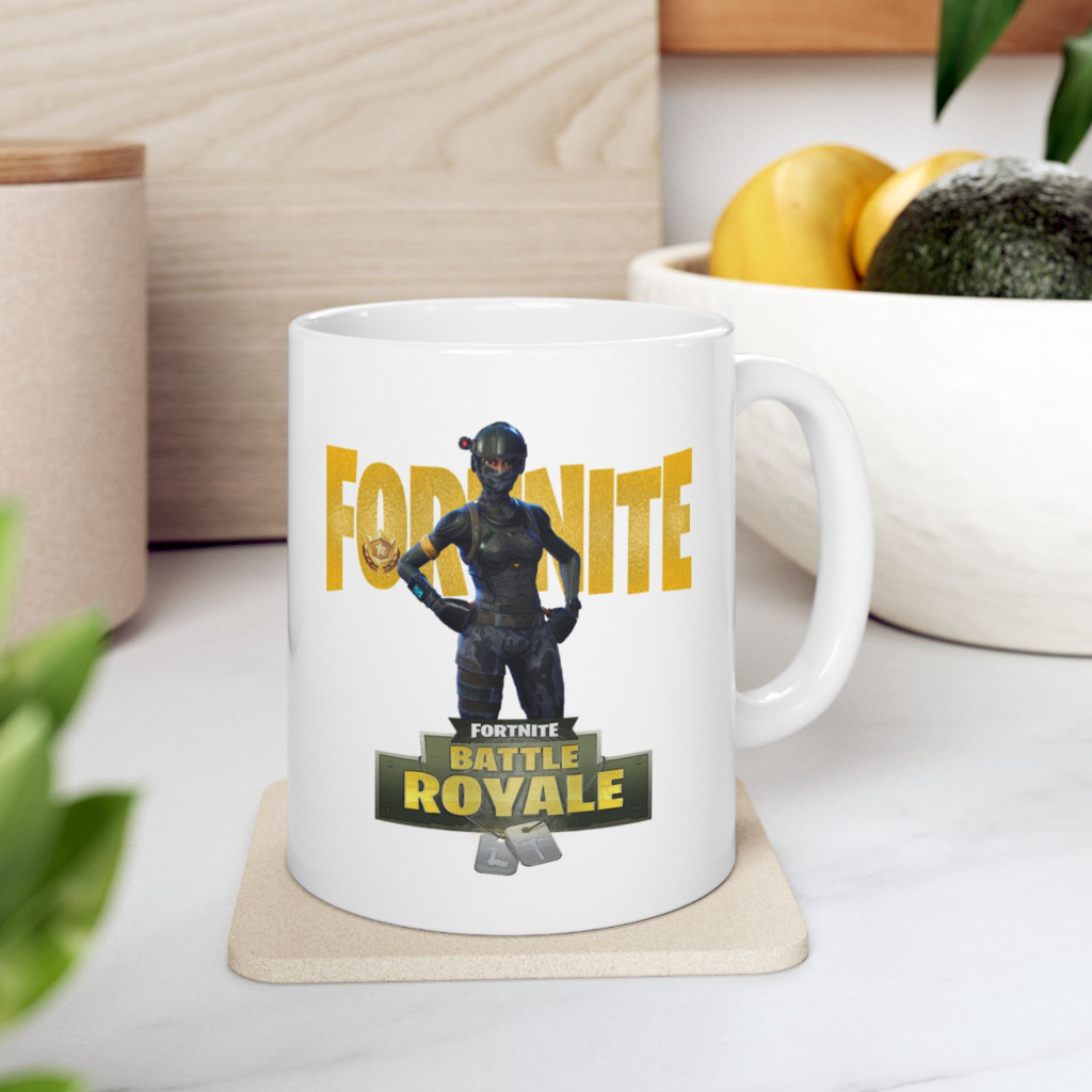 Cana ceramica personalizata, design Battle Royale, 330 ml, alba 2