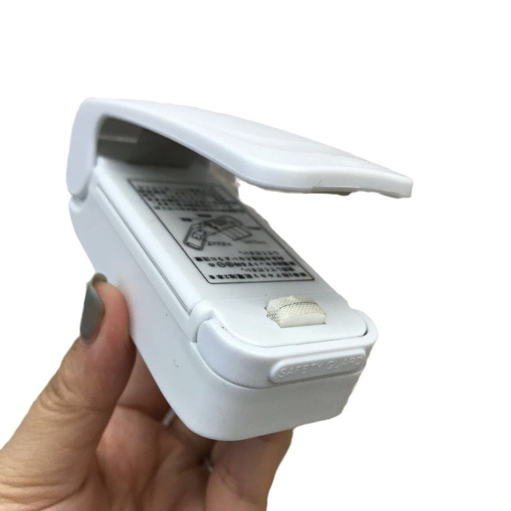 Mini aparat de sigilat pungi, etansare prin caldura, spate magnetic, alb 2