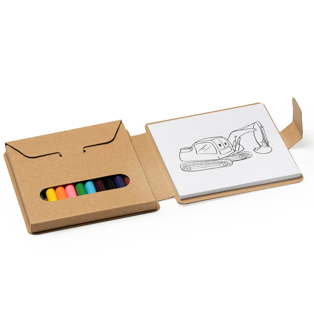 Set de colorat cu desene si creioane 2