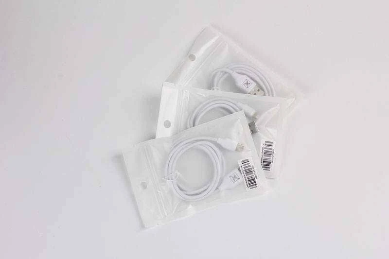 Cablu de date si incarcare Maxximus, conector MicroUSB, 2,4A, 1 metru, alb 2